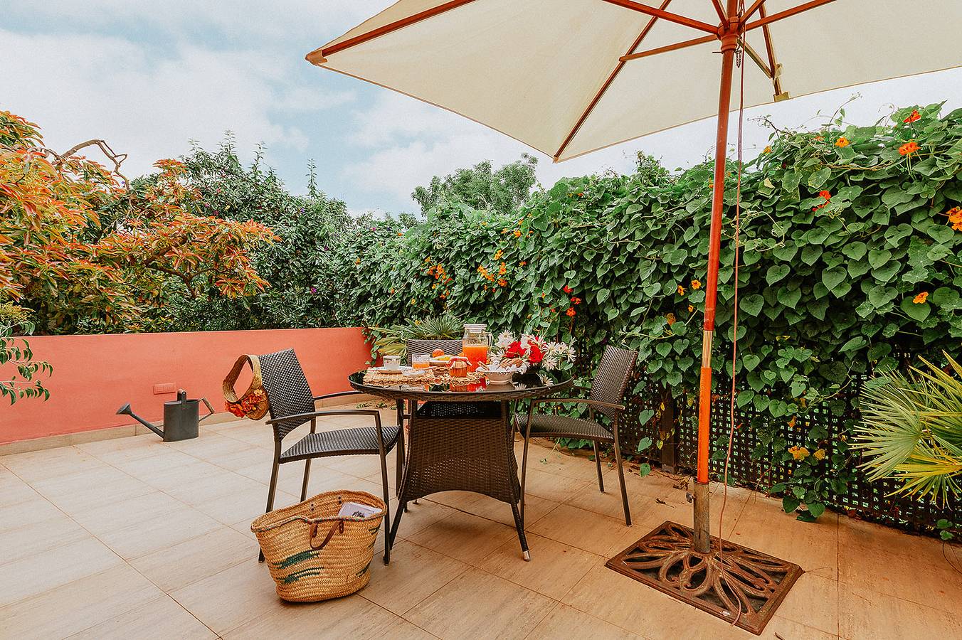 Homeforguest Casa Rural El Laurel con terraza y amplios jardines in Tacoronte, Tenerife Norte