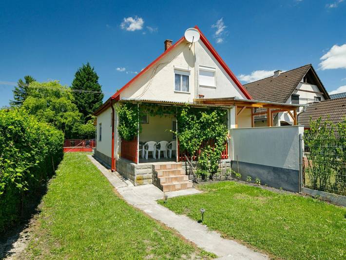 Ferienhaus für 5 Personen, mit Garten in Balatonlelle - 2