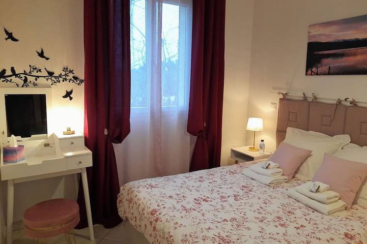 Location de vacances pour 8 personnes, avec jardin à Ventiseri - 2