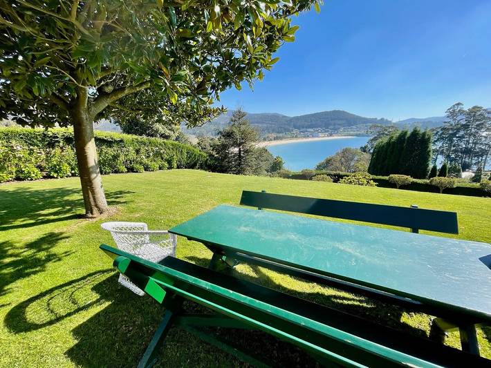 Location de vacances pour 8 personnes, avec jardin, adapté aux familles à Viveiro - 2