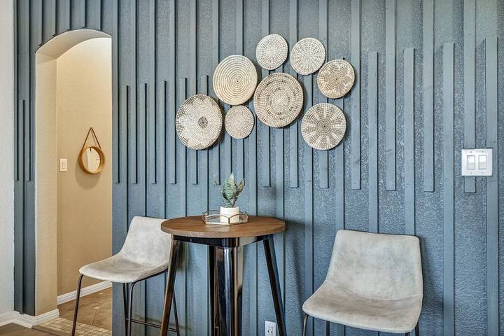 Vacation house for 14 people, with balcony and hot tub in Lake Travis