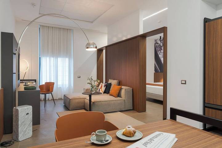 Entire apartment, Palazzo Monopolio – Apartments and Suites in Messina in Messina, Messina Province