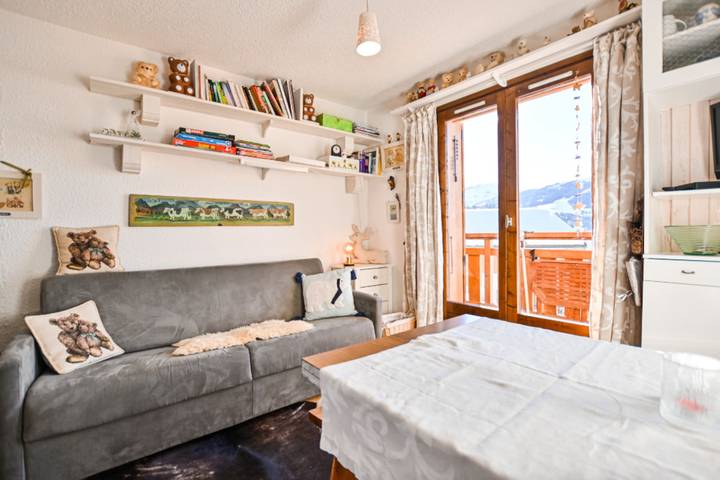 Studio pour 4 personnes, avec balcon, adapté aux familles