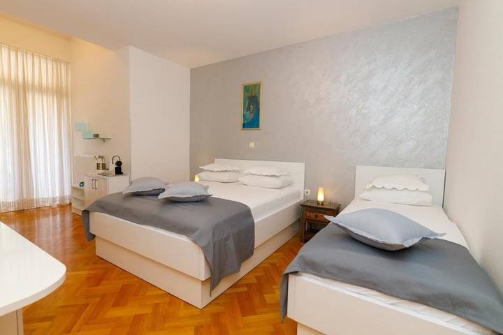 Maison d’hôte pour 3 personnes, avec vue et terrasse à Tučepi - 2