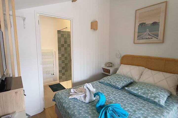 Gîte pour 2 personnes, avec terrasse à Andernos-les-Bains - 2