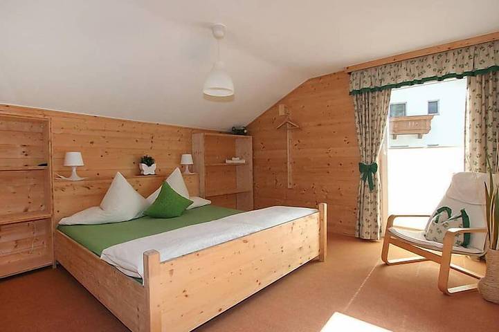 Ferienhaus für 8 Personen, mit Garten und Sauna sowie Balkon im Ötztal - 2
