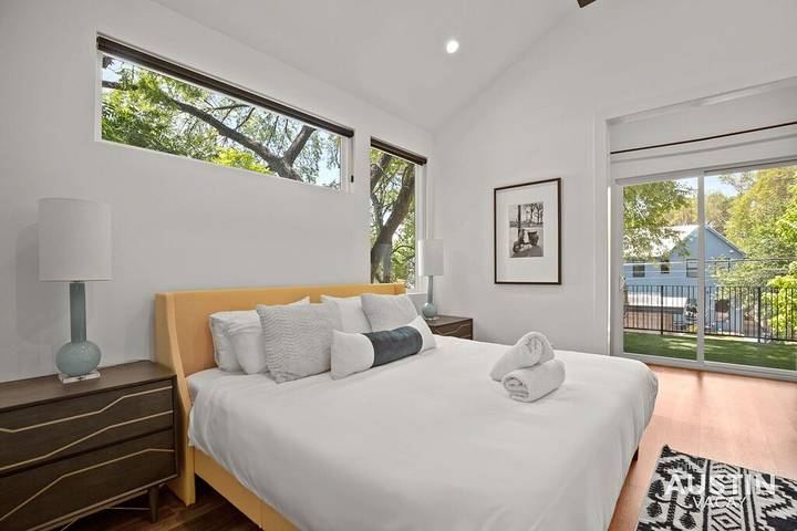 Apartment for 6 people, with balcony and yard in Austin (TX)