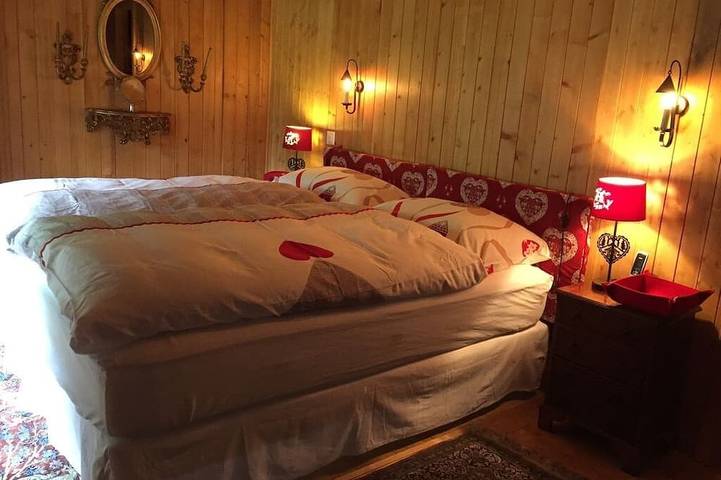 Gîte pour 8 personnes, avec balcon et jardin dans La Lécherette - 2