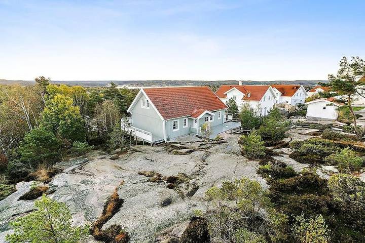 Villa für 9 Personen, mit Terrasse und Garten sowie Ausblick, mit Haustier in Fjällbacka - 4