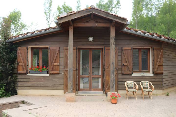 Gîte pour 2 personnes, avec jardin dans Forêt domaniale de Grésigne