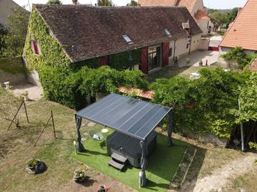 Chambre d’hôte pour 2 personnes, avec jacuzzi et jardin dans Centre-Val de Loire