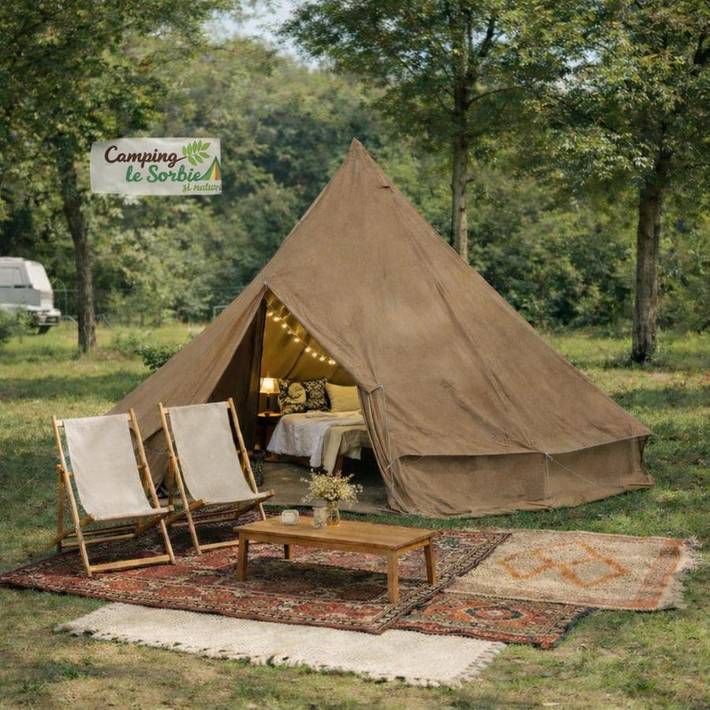 Camping pour 2 personnes, avec jardin et terrasse