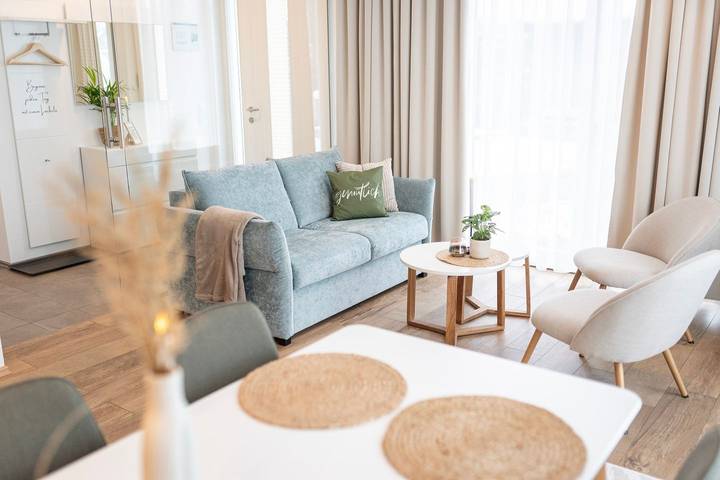 Ferienwohnung für 4 Personen, mit Balkon/Terrasse und Terrasse sowie Garten und Sauna in Ammerland - 2