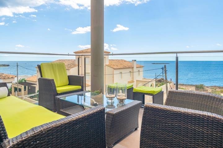 Location de vacances pour 4 personnes, avec Terrasse à Ses Salines