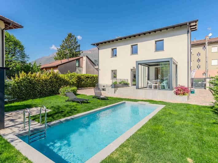 Ferienhaus für 8 Personen, mit Terrasse