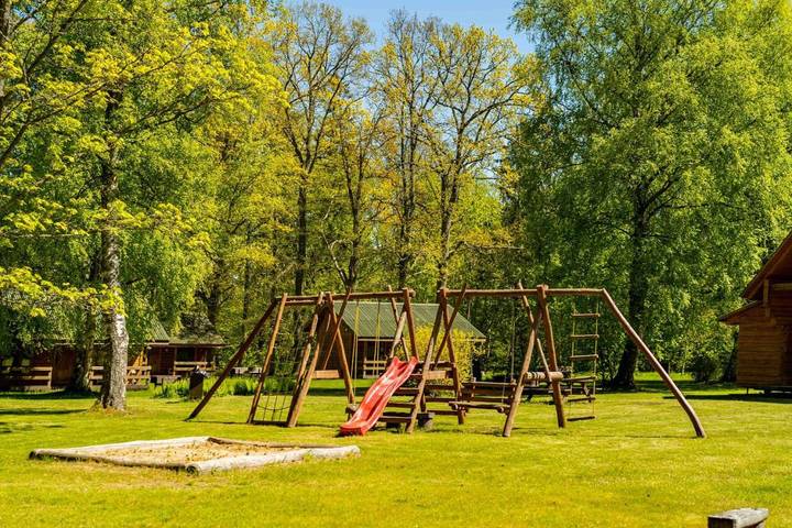Location de vacances pour 5 personnes, avec jardin ainsi que vue et sauna en Lettonie - 4