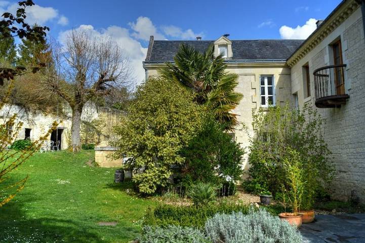 Gîte pour 10 personnes, avec Terrasse et Jardin