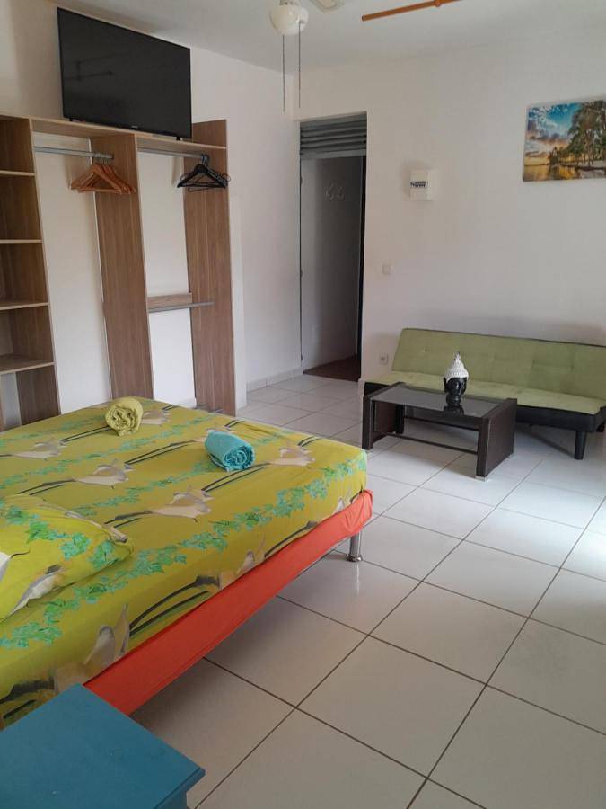 Maison d’hôte pour 2 personnes, avec vue ainsi que jardin et sauna à Deshaies - 3