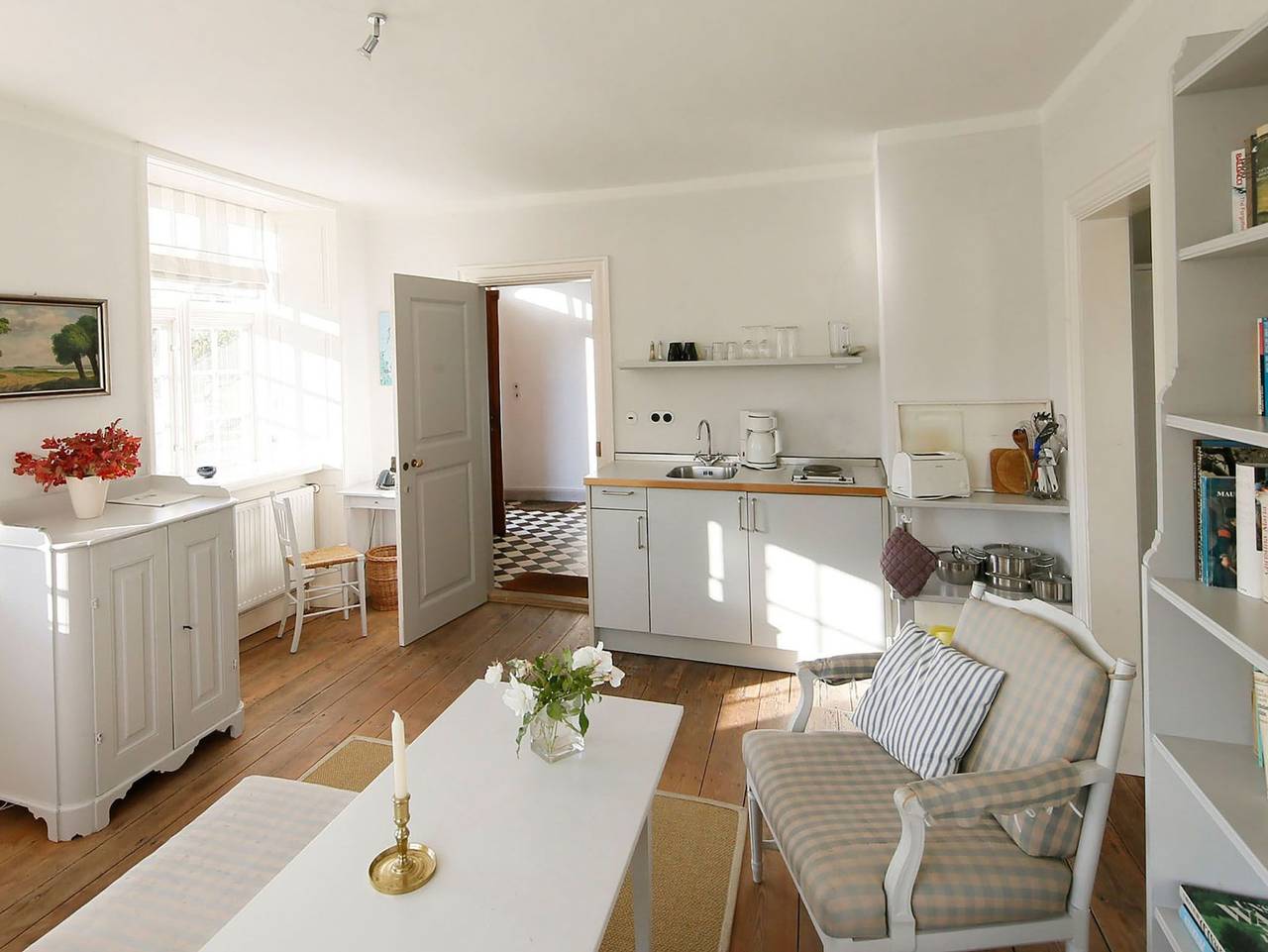 Gutsanlage Boldevitz - Herrenhaus - rechter Seitenflügel - Wohnung 1 in Parchtitz, Bergen auf Rügen und Umgebung