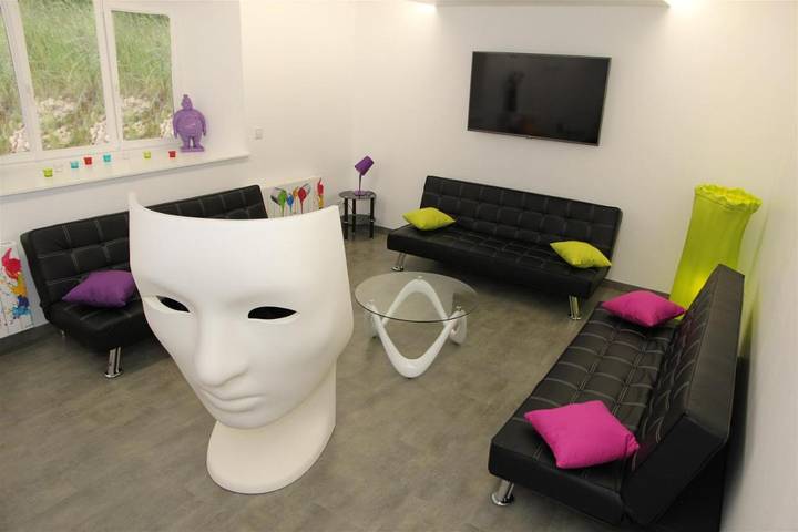 Location de vacances pour 4 personnes, avec Terrasse et Jardin dans Les Piards - 2