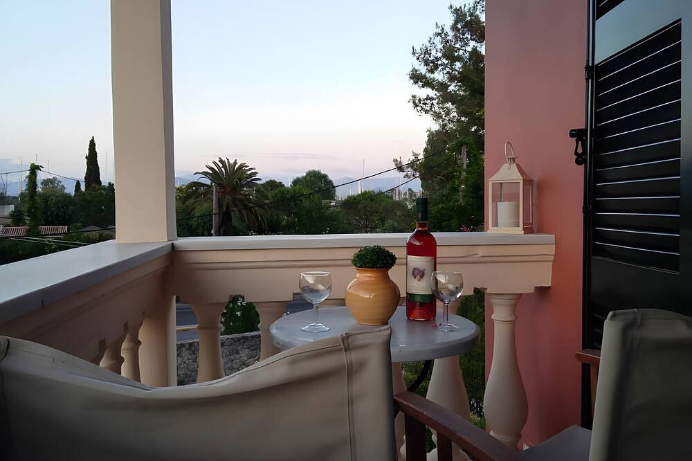 2Br Gouvia – Kitchenette 6 in Corfu