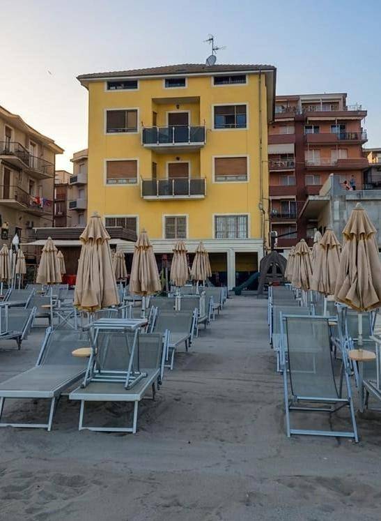B&b per 2 persone, con Panorama a Comune di Pietra Ligure