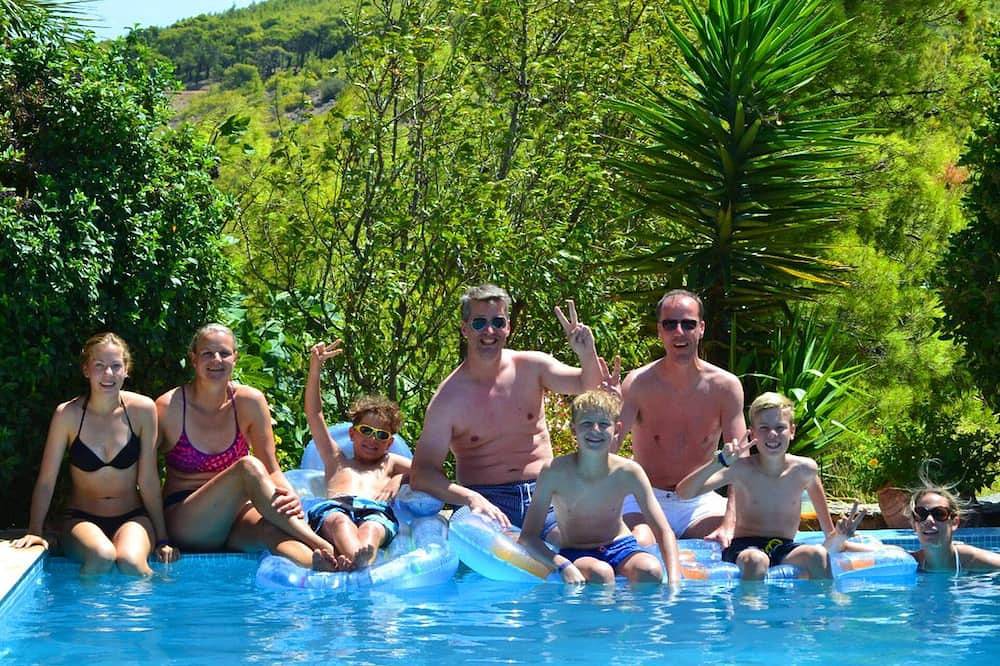 Antike Geschichte Kultur Triff die Gegenwart In eleganten Komfort in Agios Konstantinos (Attika), Regionalbezirk Ostattika