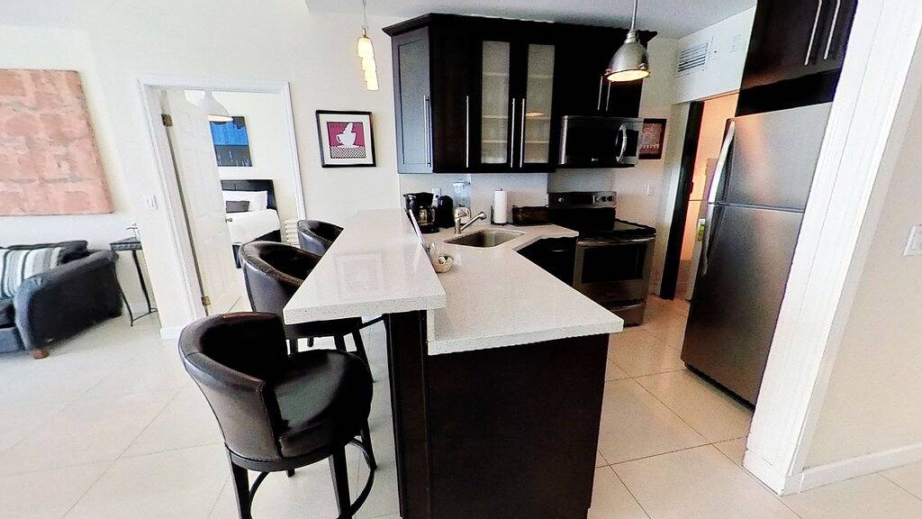 Loft for 6 Guests in Atlantic Heights, Miami Beach