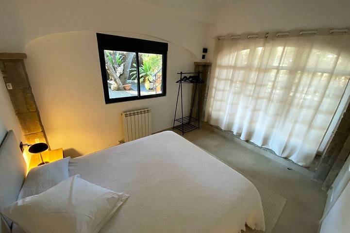 Maresme 20 km Bcn, Appartement avec jardin et piscine privée in Cabrils, Costa del Maresme