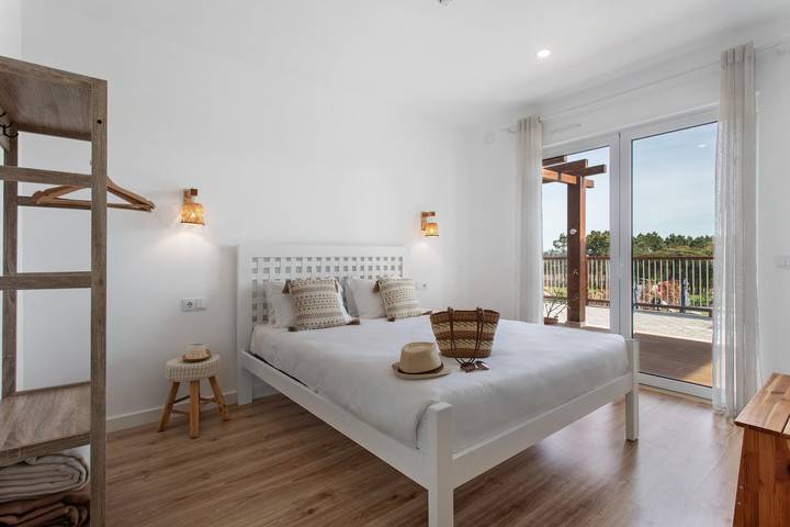 Ferienhaus für 4 Personen, mit Kinderpool und Garten, kinderfreundlich