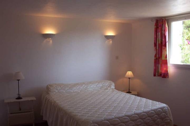 Gîte pour 2 personnes, avec jardin, animaux acceptés à Les Adrets-de-l'Estérel - 3