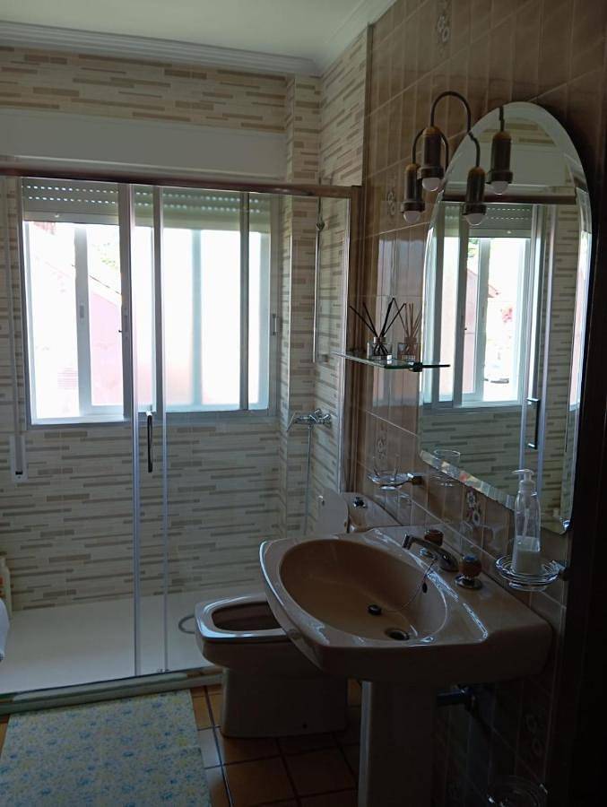 Gîte pour 8 personnes, avec balcon et vue dans Combarro - 4