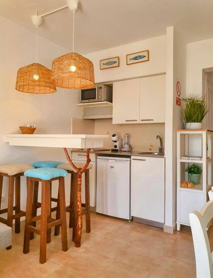 Gîte pour 4 personnes, avec jardin ainsi que vue et piscine à Cala en Blanes - 4