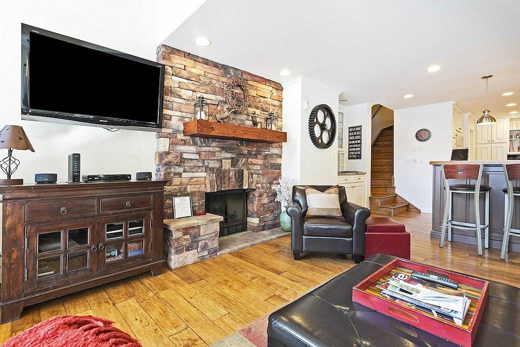 Ganze Wohnung, Roomy 4Br Townhome - Near Main St w/ Private Hot Tub! in Uinta Wasatch Cache National Forest