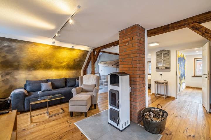 Geheel appartement, Deluxe Vakantiewoning 'Sommers Idylle' met Gedeeld Terras en Wi-Fi in Starzach, Neckar-Alb
