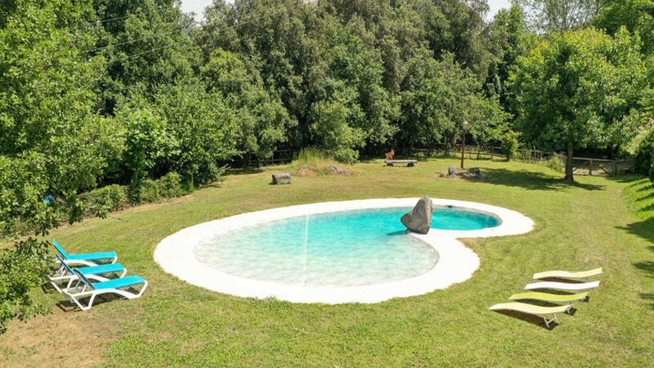 Appartement de vacances entier, Appartement de vacances pour 36 personnes avec piscine in Sant Feliu de Pallerols, Garrotxa