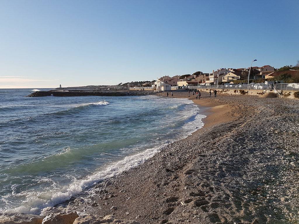 Appartement entier, Appartement 4 pers., tout confort, Côte Bleue, Sausset, 50m plage in Sausset-les-Pins, Région d'Istres