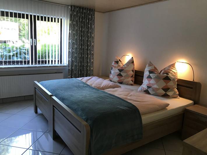 Ferienwohnung für 3 Personen, mit Balkon/Terrasse und Balkon sowie Terrasse und Garten in Bonn und Umgebung - 4