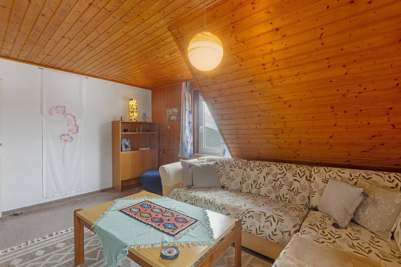 Ganze Wohnung, Ferienwohnung 'Reiher Mit 2 Schlafzimmern' mit Blick auf den See und Wi-Fi in Waldeck, Waldecker Land