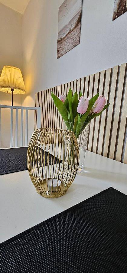 Ferienwohnung für 4 Personen, mit Balkon und Terrasse sowie Garten und Ausblick in Löhnberg - 4