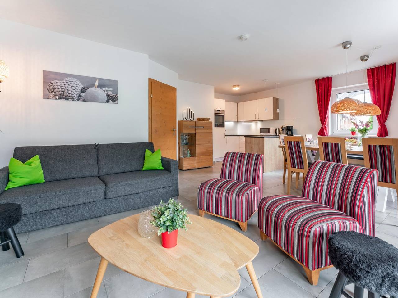 Geheel appartement, Modern appartement met houtkachel & groot terras in Leogang, Pinzgau