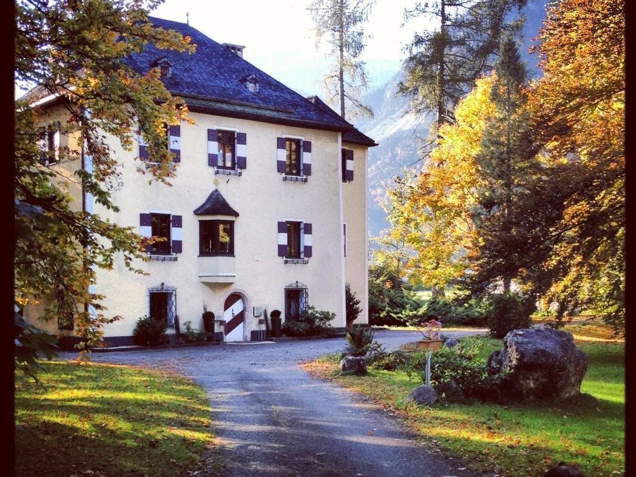 Claudiaschlössl in Kramsach, Kaisergebirge