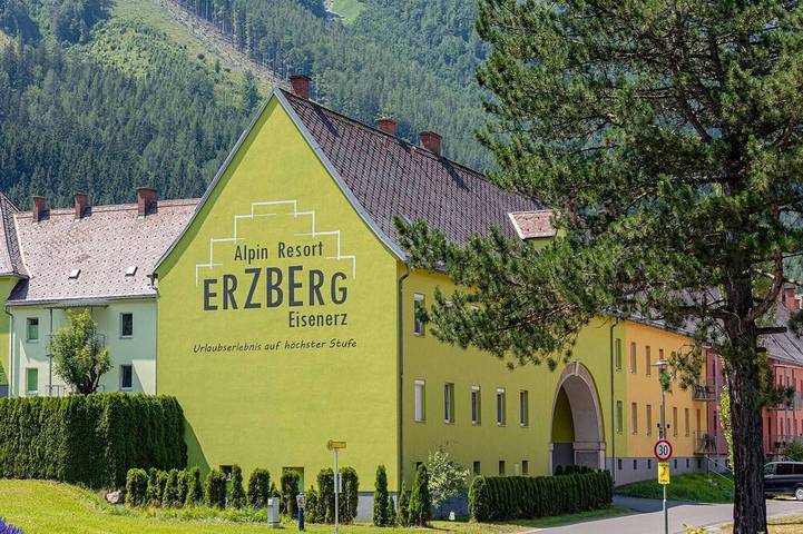 Ferienwohnung für 4 Personen, mit Balkon und Sauna sowie Garten in Eisenerz