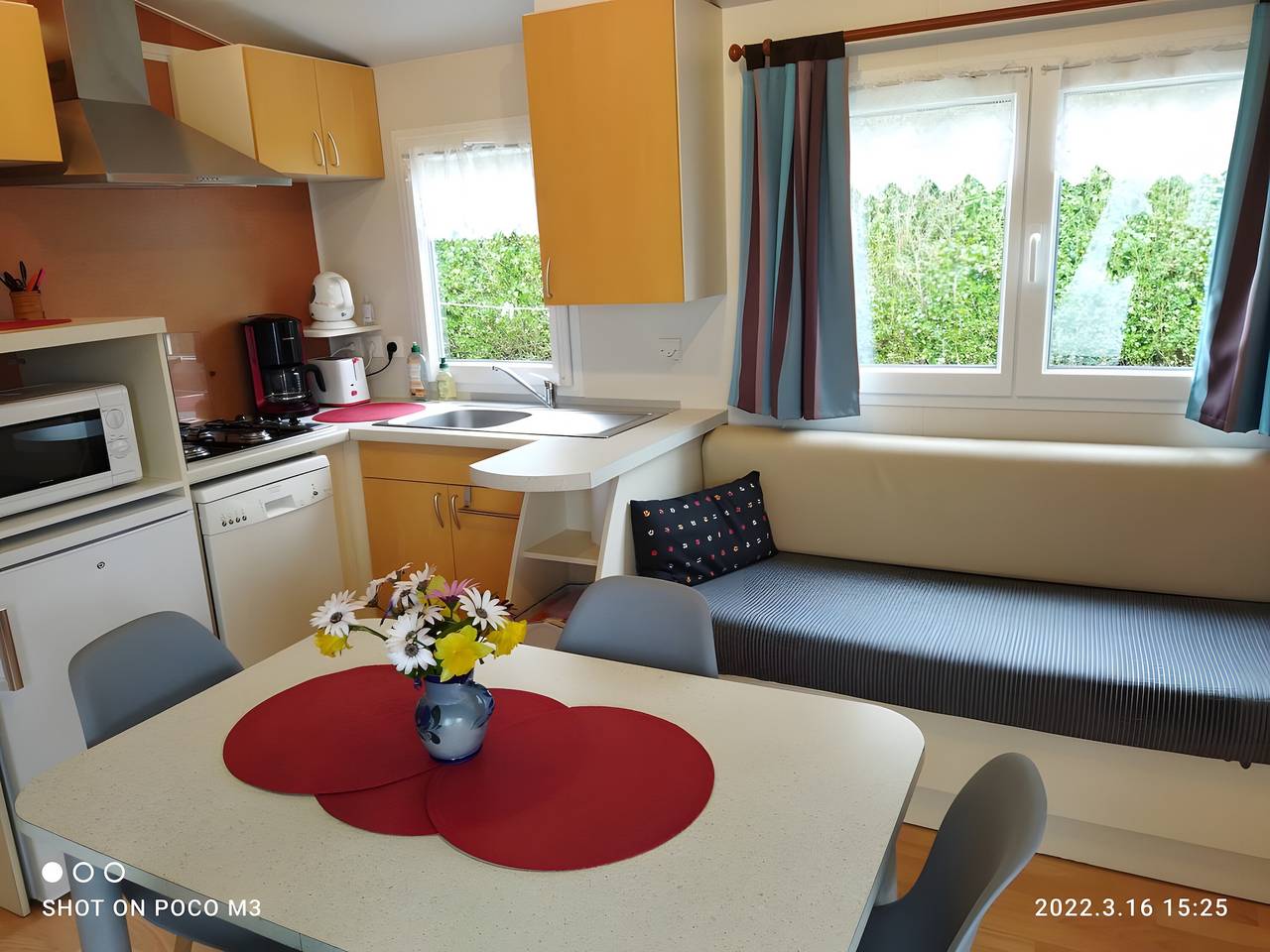 Louisiane Mobile Home 100m from the Beach in Plouguerneau, Brest region