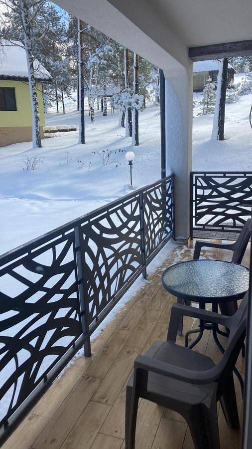 Ferienwohnung für 5 Personen, mit Ausblick und Terrasse in Serbien