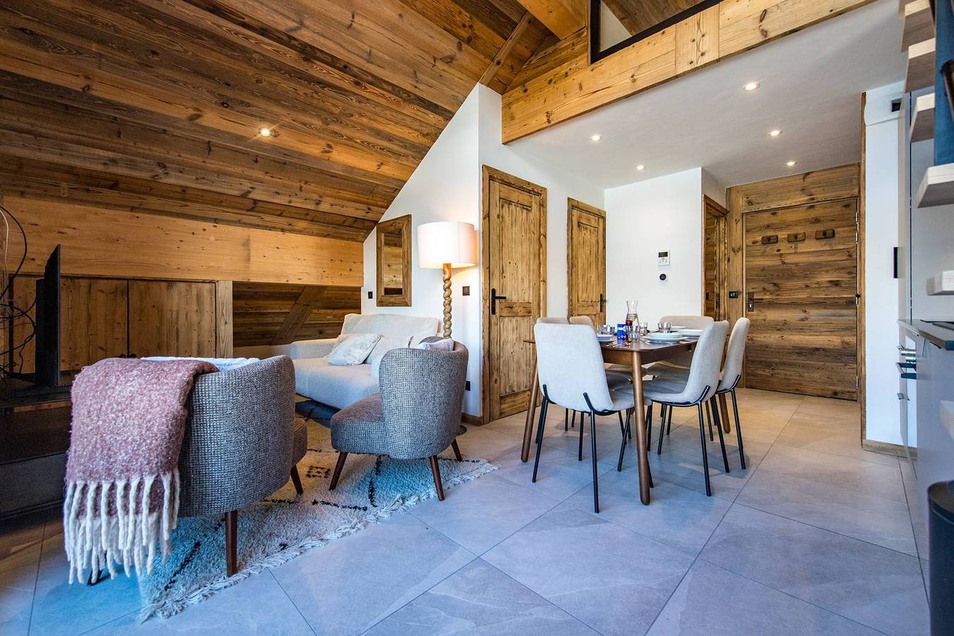 Apartamento vacacional entero, Apartment for 6 people in a new residence on the slopes in La Toussuire, Fontcouverte-la Toussuire