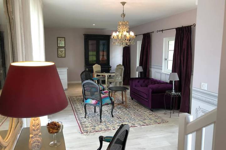 Appartement de vacances pour 4 personnes, avec piscine et jardin
