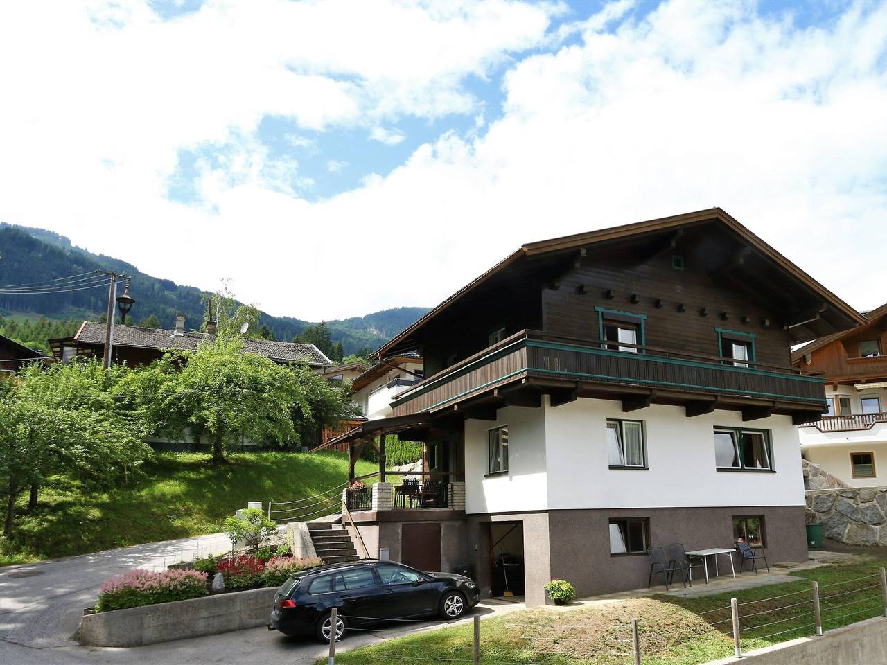 Chalet en Fügen cerca de Spieljochbahn in Fügen, Ski-Optimal Hochzillertal