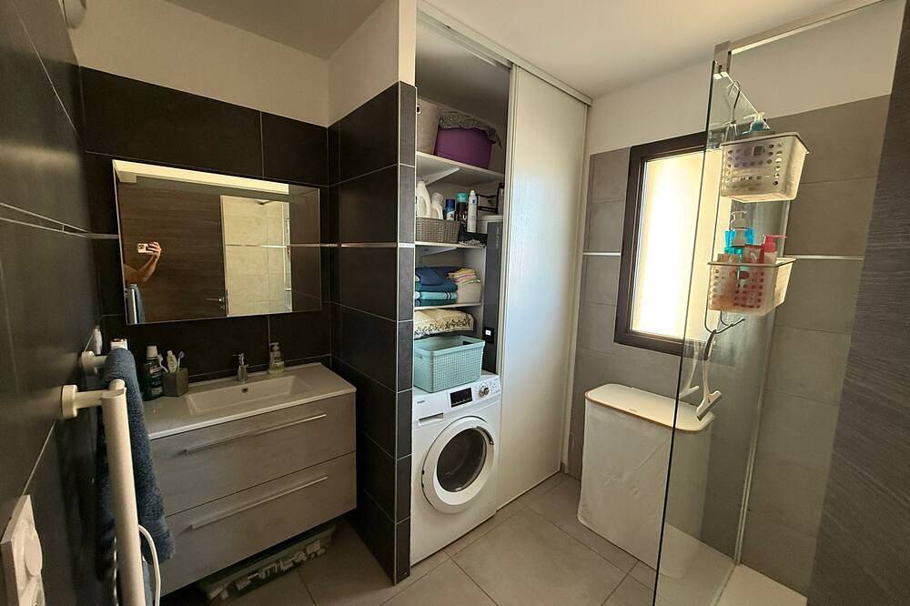 Entire apartment, Apartment in Furiani close to all amenities in Furiani, Cap Corse