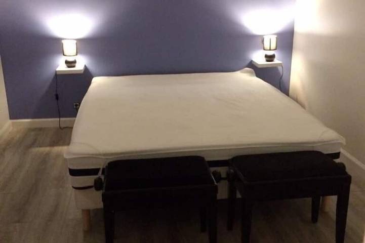 La Maison Bleue Familiale : pour se ressourcer au calme et pour les enfants in Le Leuy, Région de Dax